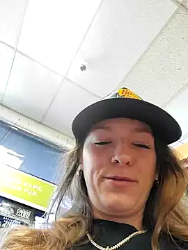 Cassaroll333 online show from April 2026 03:42:02 PM