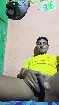 BiggerDickGuy online show from November 2025 03:35:01 PM