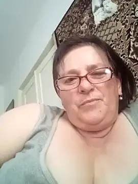 MilaCold5443 online show from May 2026 01:50:02 PM