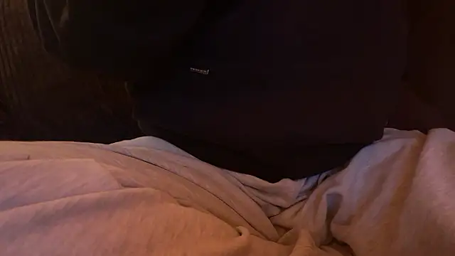 Louischarles123 online show from January 2026 06:46:01 PM