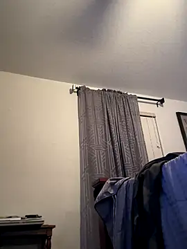 outlawINlaw13 online show from November 2025 01:44:01 AM