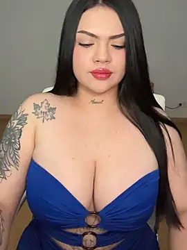 dulcemarianh  online show from February 2026 05:30:02 PM