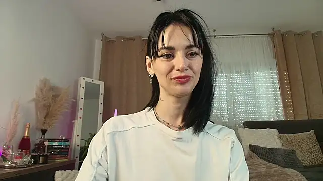JacquelineHex online show from July 2026 04:19:01 AM