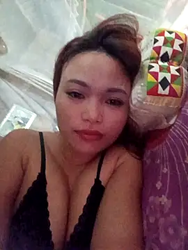 Snapshot of Rabbit-small chatting on November 2025 09:37:01 PM Rabbit-small online show from November 2025 09:37:01 PM