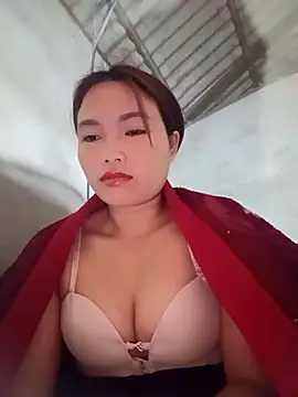 Snapshot of Rabbit-small chatting on November 2025 04:16:02 PM Rabbit-small online show from November 2025 04:16:02 PM