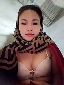 Snapshot of Rabbit-small chatting on November 2025 08:22:01 PM Rabbit-small online show from November 2025 08:22:01 PM