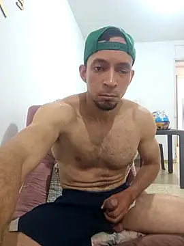 Snapshot of Racso100 chatting on October 2025 03:11:02 PM Racso100 online show from October 2025 03:11:02 PM