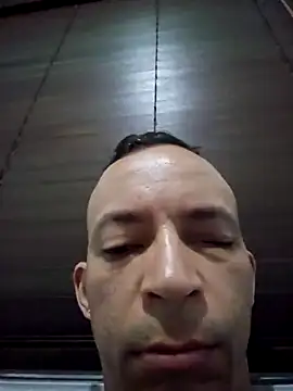 Snapshot of Racso100 chatting on February 2026 11:00:02 AM Racso100 online show from February 2026 11:00:02 AM