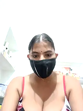 Hot radhaji online show from November 2025 04:35:01 PM