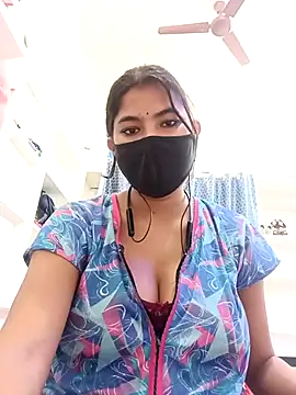 Hot radhaji online show from February 2026 03:59:01 PM