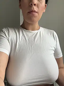 ClaraPasssion online show from February 2026 06:52:02 AM