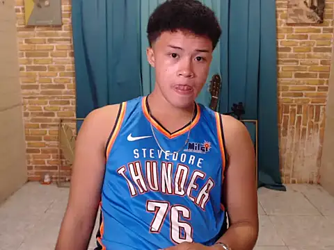 ur naughtyboy patrick online show from October 2025 01:54:01 PM