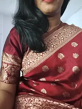 Snapshot of Janu-hasena chatting on May 2026 06:09:01 PM Janu-hasena online show from May 2026 06:09:01 PM