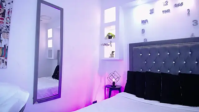 Snapshot of Emo_Boy_ chatting on January 2026 08:23:01 PM Emo Boy online show from January 2026 08:23:01 PM