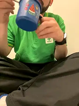 Snapshot of Nasho172737 chatting on December 2025 05:51:02 PM Nasho172737 online show from December 2025 05:51:02 PM