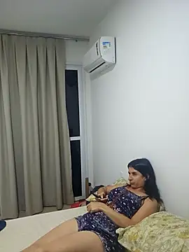 Snapshot of Fadinhaetomatao chatting on February 2026 01:50:01 AM Fadinhaetomatao online show from February 2026 01:50:01 AM