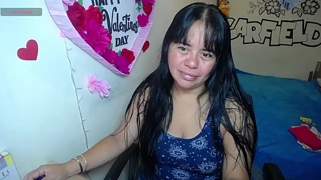 Miss  kendra  online show from May 2026 12:48:01 PM
