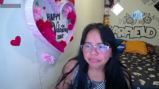 Miss  kendra  online show from May 2026 01:06:01 PM