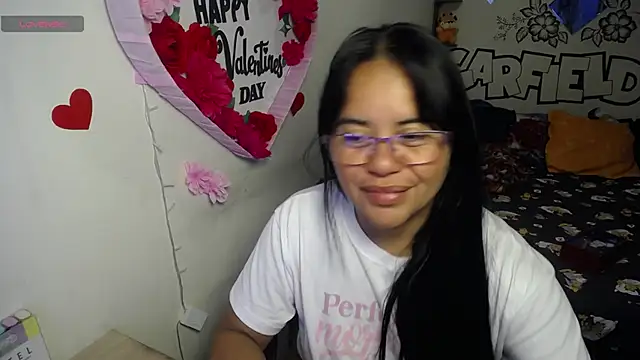 Miss  kendra  online show from May 2026 11:38:01 AM