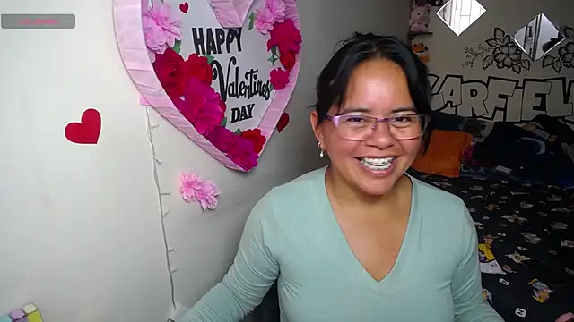 Miss  kendra  online show from May 2026 04:13:02 PM