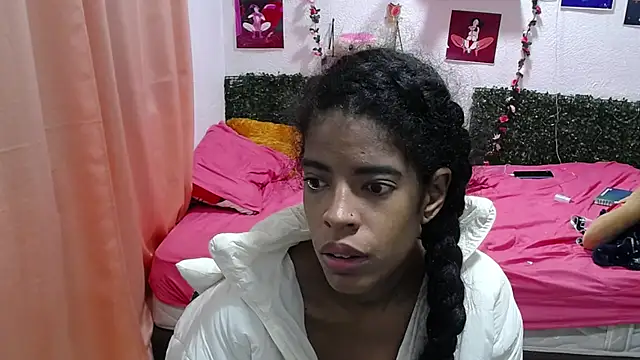 thianahorny online show from May 2026 04:02:01 PM