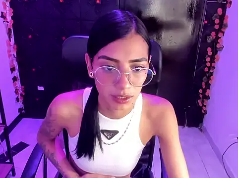 KarlaSlutSkinny   online show from February 2026 09:21:01 PM