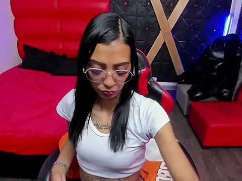 KarlaSlutSkinny   online show from April 2026 08:35:02 PM