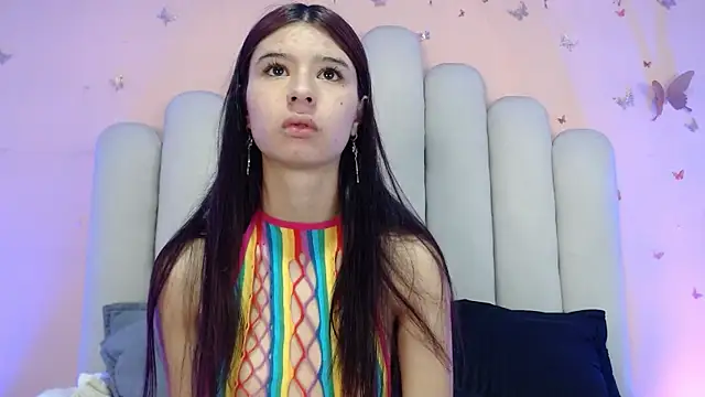 Snapshot of SweetRenata_ chatting on October 2025 11:20:02 AM SweetRenata online show from October 2025 11:20:02 AM