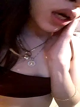 Snapshot of tina2011 chatting on October 2025 01:18:01 AM tina2011 online show from October 2025 01:18:01 AM