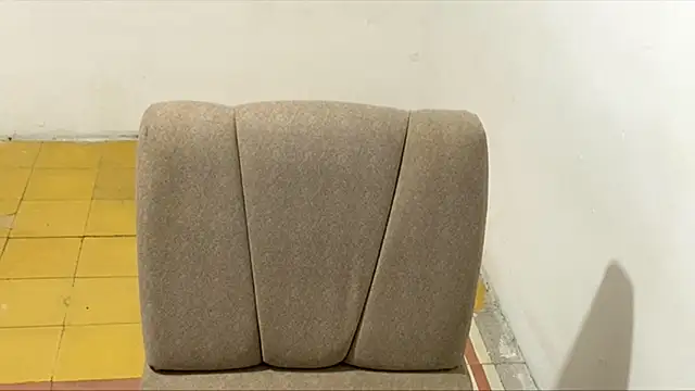 Snapshot of Skol_100802 chatting on February 2026 01:03:01 AM Skol 100802 online show from February 2026 01:03:01 AM