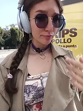 Lucy colee online show from March 2026 01:58:02 PM