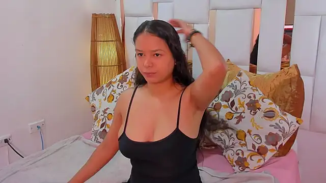 kaorybliss online show from May 2026 03:37:02 AM