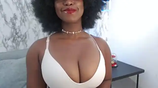 Snapshot of opall614 chatting on October 2025 02:19:02 AM opall614 online show from October 2025 02:19:02 AM