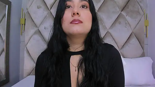 GabyParker  online show from March 2026 12:33:01 PM