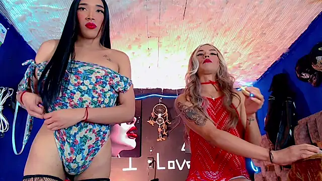 Snapshot of Sexy_Hottxxx chatting on November 2025 06:46:01 AM Sexy Hottxxx online show from November 2025 06:46:01 AM