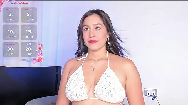 Nyxaraa online show from October 2025 09:53:01 PM