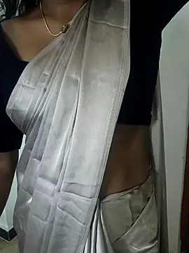 Tamilmallu-duskygirl03 online show from November 2025 06:58:02 AM