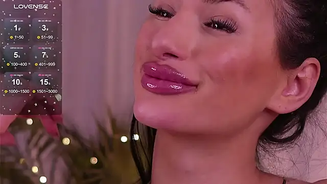 JessicaVerse online show from March 2026 04:35:01 PM