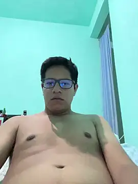 Lukein23 online show from December 2025 09:18:01 AM