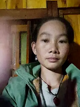 gio-thu online show from October 2025 01:55:02 PM