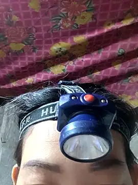 gio-thu online show from February 2026 05:57:02 PM