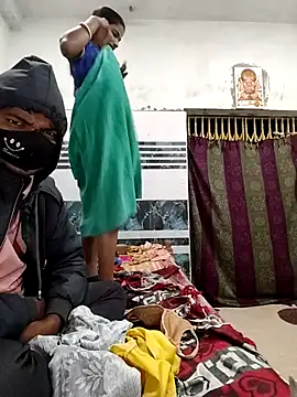 funnight4ubaby8456 online show from December 2025 05:53:01 PM