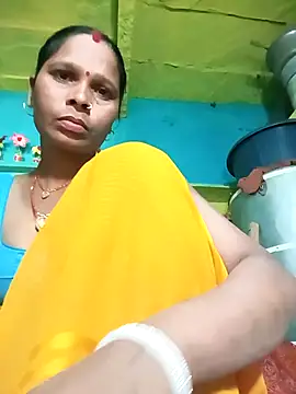 Snapshot of Rt_shreya chatting on November 2025 09:30:02 AM Rt shreya online show from November 2025 09:30:02 AM