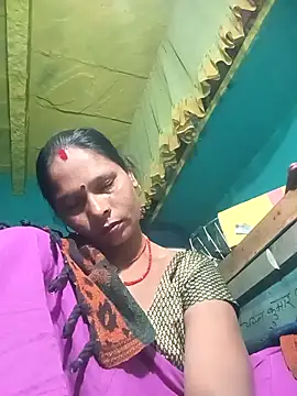 Snapshot of Rt_shreya chatting on November 2025 11:52:01 PM Rt shreya online show from November 2025 11:52:01 PM