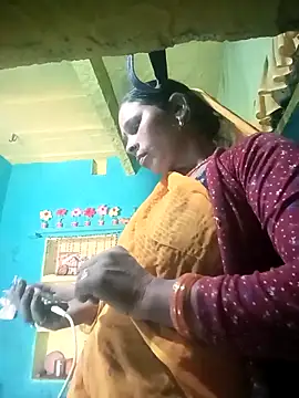 Snapshot of Rt_shreya chatting on December 2025 06:07:02 AM Rt shreya online show from December 2025 06:07:02 AM