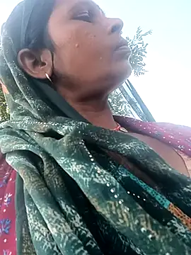 Snapshot of Rt_shreya chatting on January 2026 03:47:01 PM Rt shreya online show from January 2026 03:47:01 PM