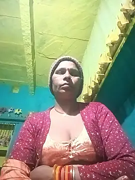 Snapshot of Rt_shreya chatting on February 2026 04:32:01 PM Rt shreya online show from February 2026 04:32:01 PM