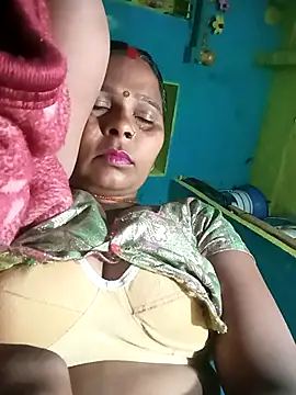 Snapshot of Rt_shreya chatting on February 2026 05:27:02 PM Rt shreya online show from February 2026 05:27:02 PM