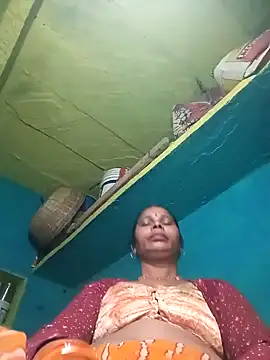 Snapshot of Rt_shreya chatting on February 2026 05:32:01 PM Rt shreya online show from February 2026 05:32:01 PM