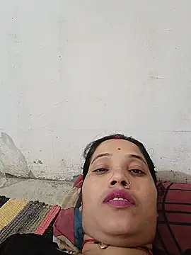 Snapshot of Cuty_tanya chatting on June 2026 12:07:02 PM Cuty tanya online show from June 2026 12:07:02 PM